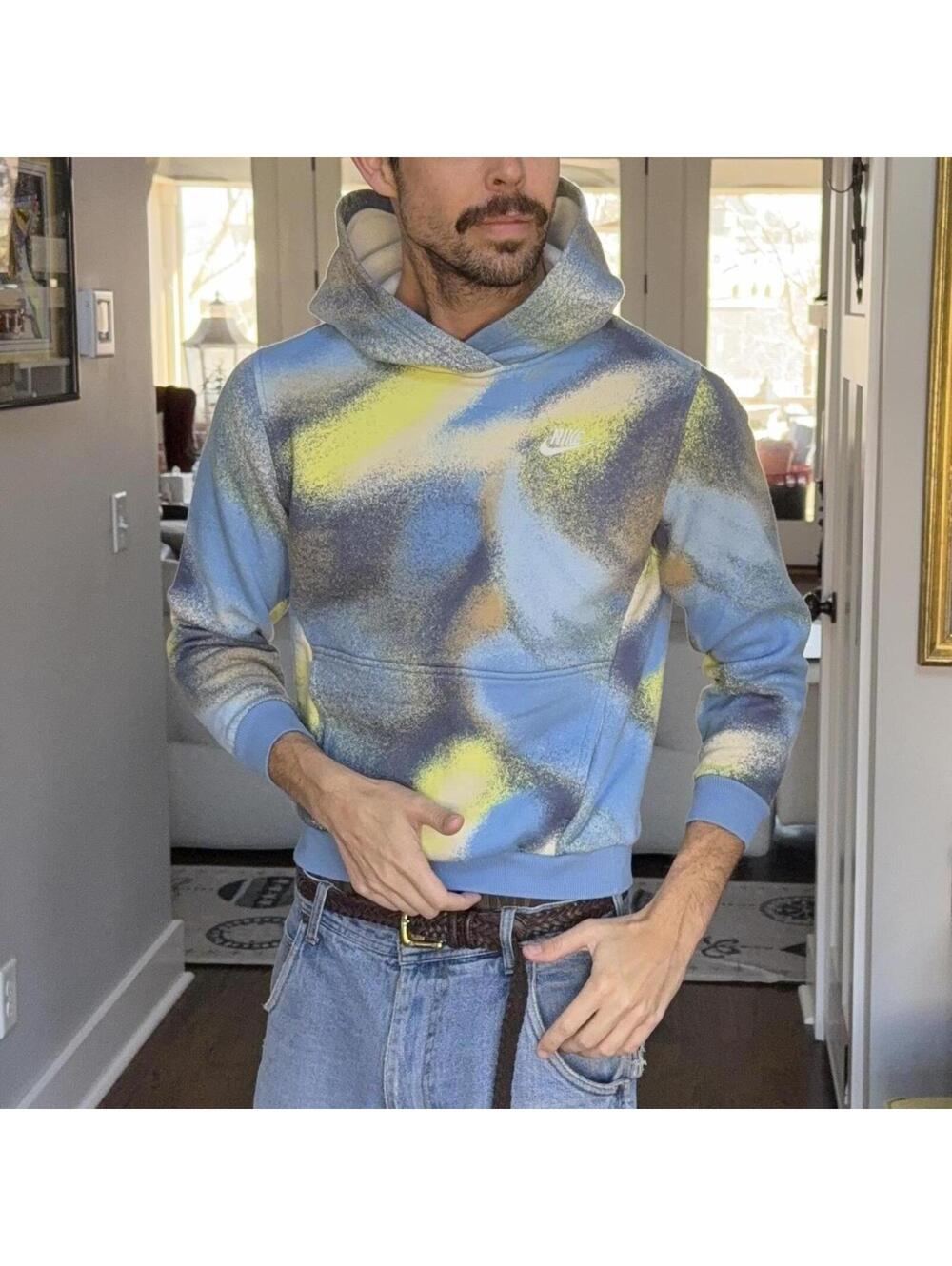 Nike Spray Dye Graphic Hoodie Youth Large (Fits XS/S)